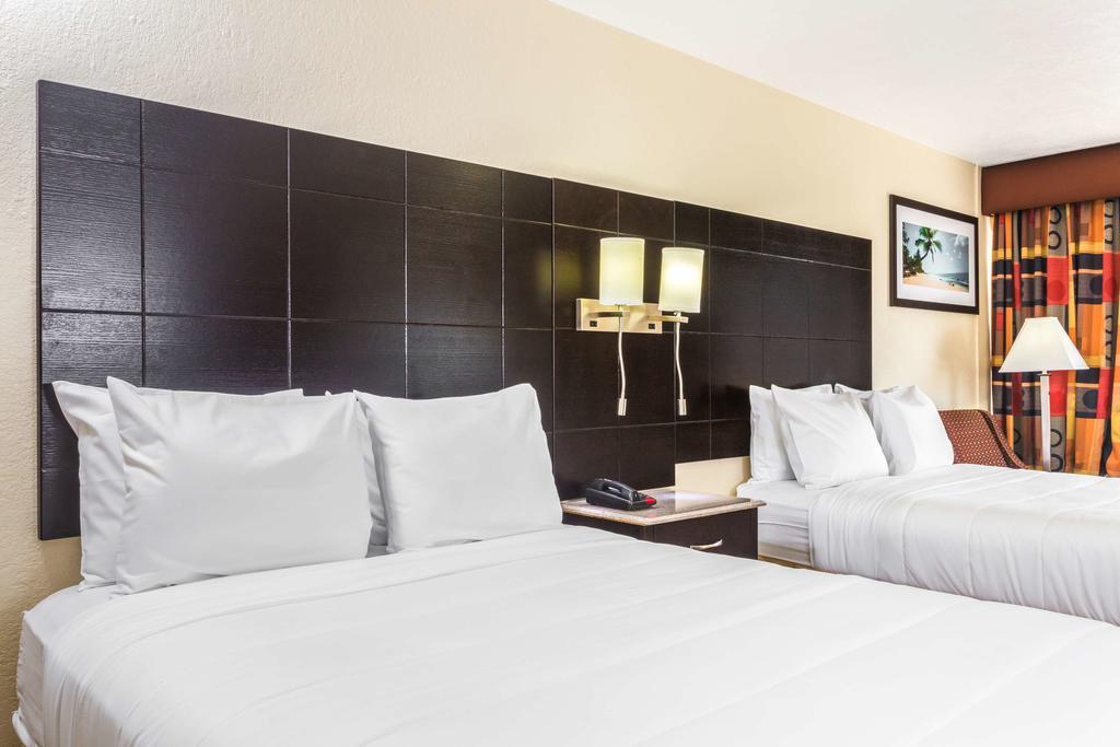 Econo Lodge Inn & Suites مدينة فلوريدا المظهر الخارجي الصورة